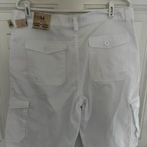 NWT White cargo shorts
